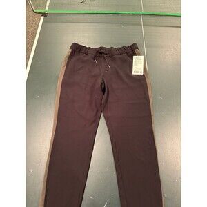 Size 12 nwt lululemon trousers